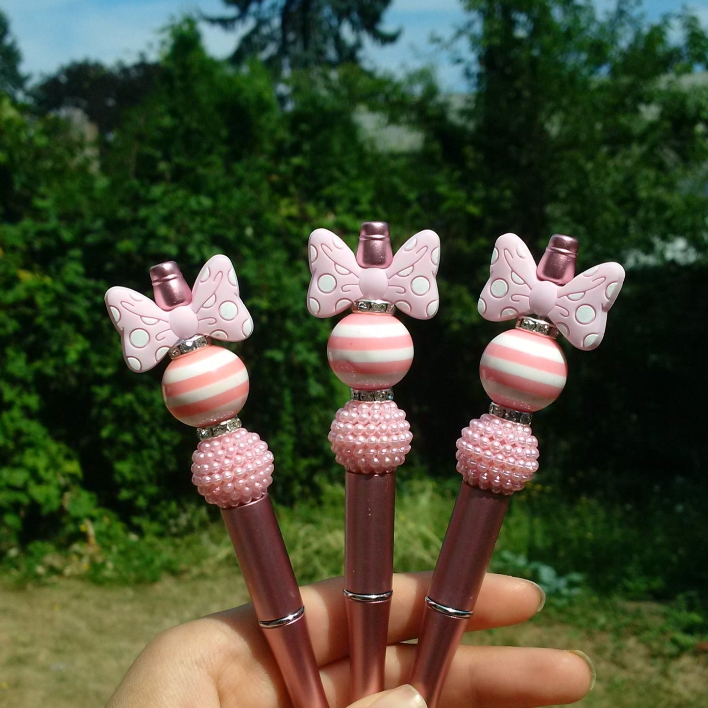 Pretty Girl Pink Bowtie Beaded Pen