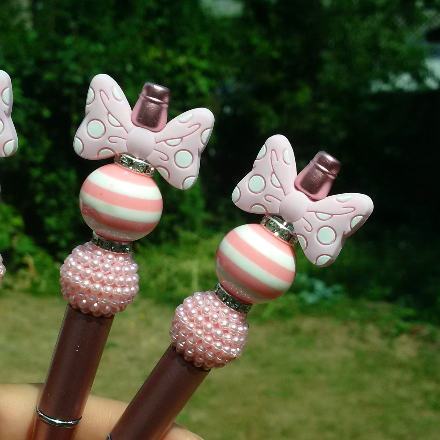 Pretty Girl Pink Bowtie Beaded Pen