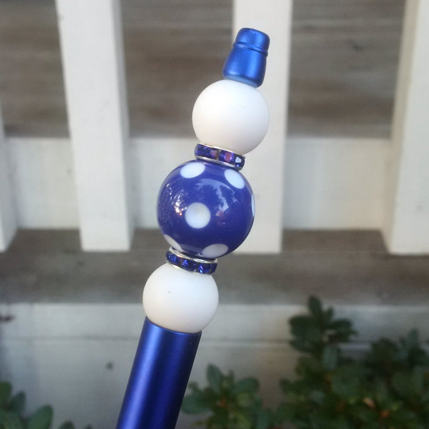"Hoka Poka" Blue Polka-Dot Beaded Pen